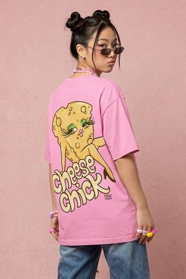 CHEESE CHICK Oversized T-shirt